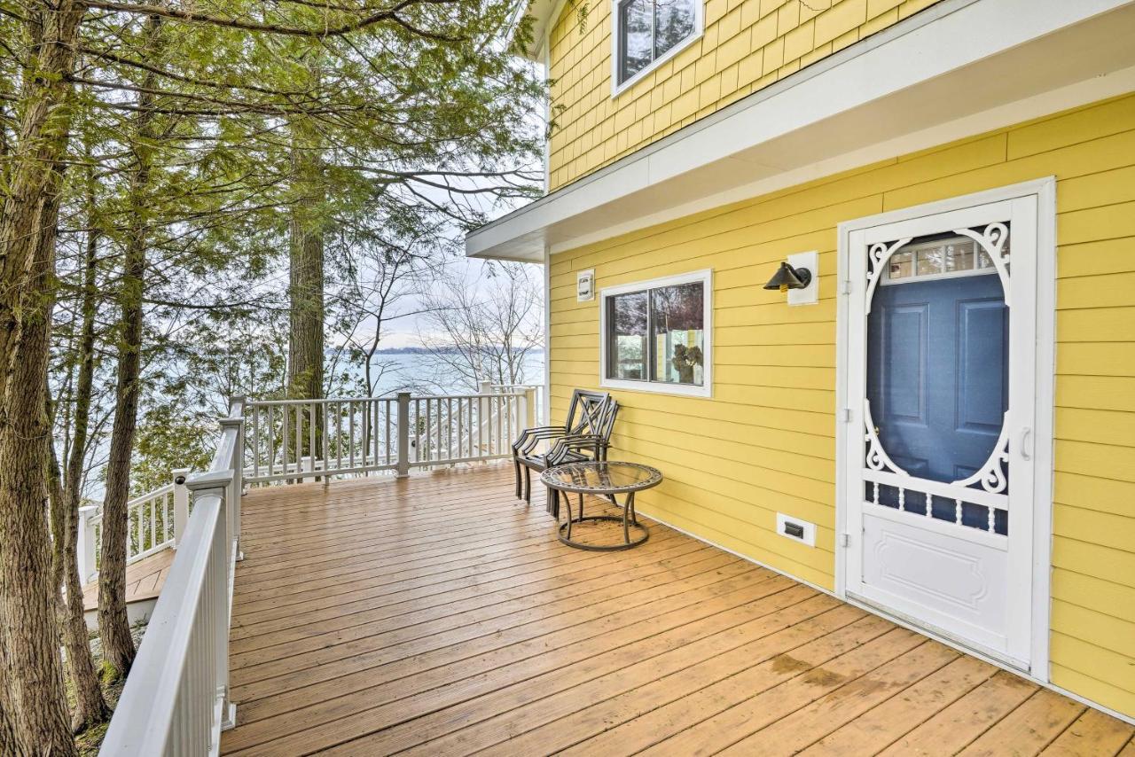 Waterfront Cottage On Sawmill Bay With Deck! Clayton Buitenkant foto